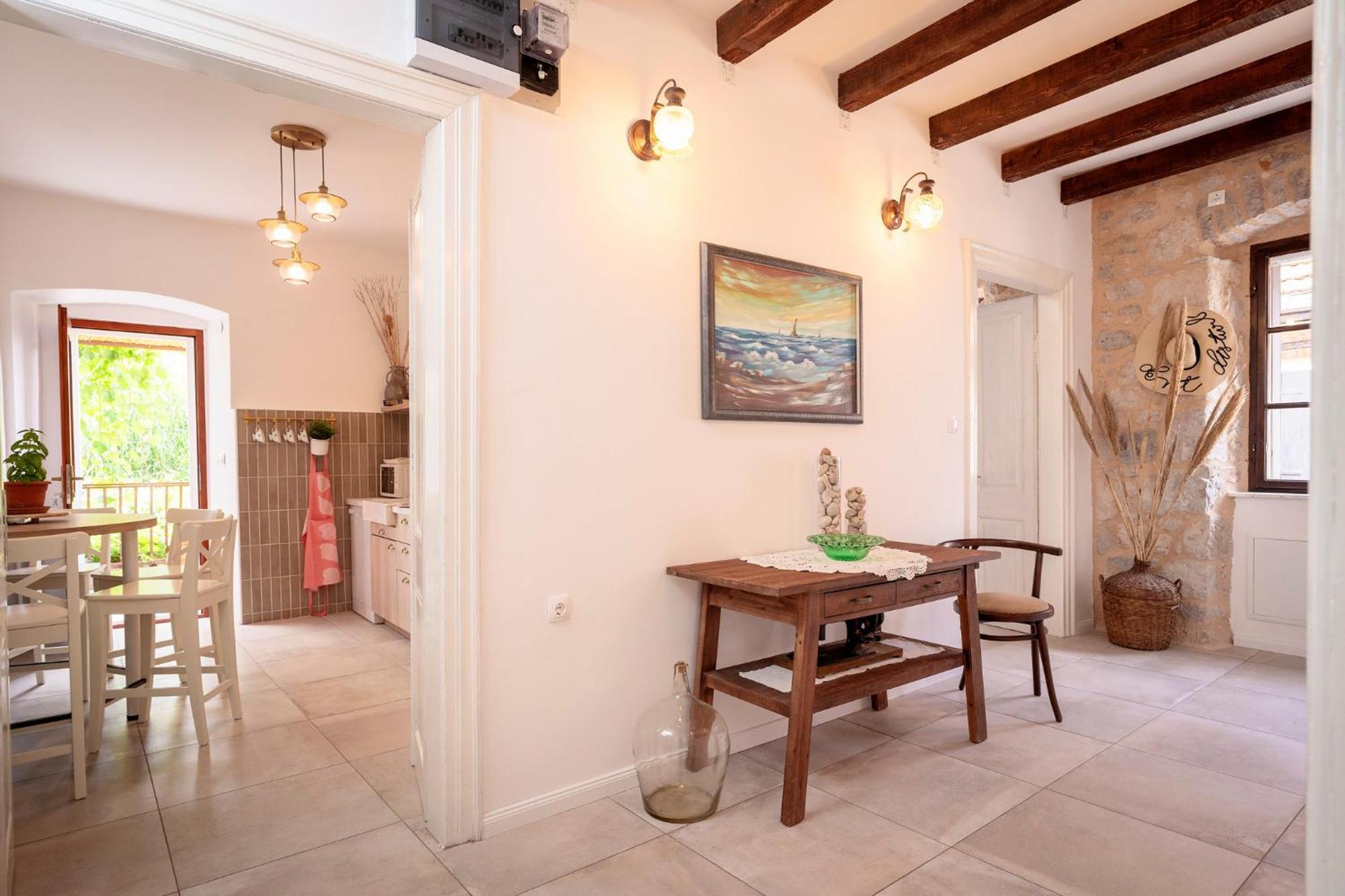 Holiday Home Skala With Hot Tub & Kala With Terrace Pitve ภายนอก รูปภาพ