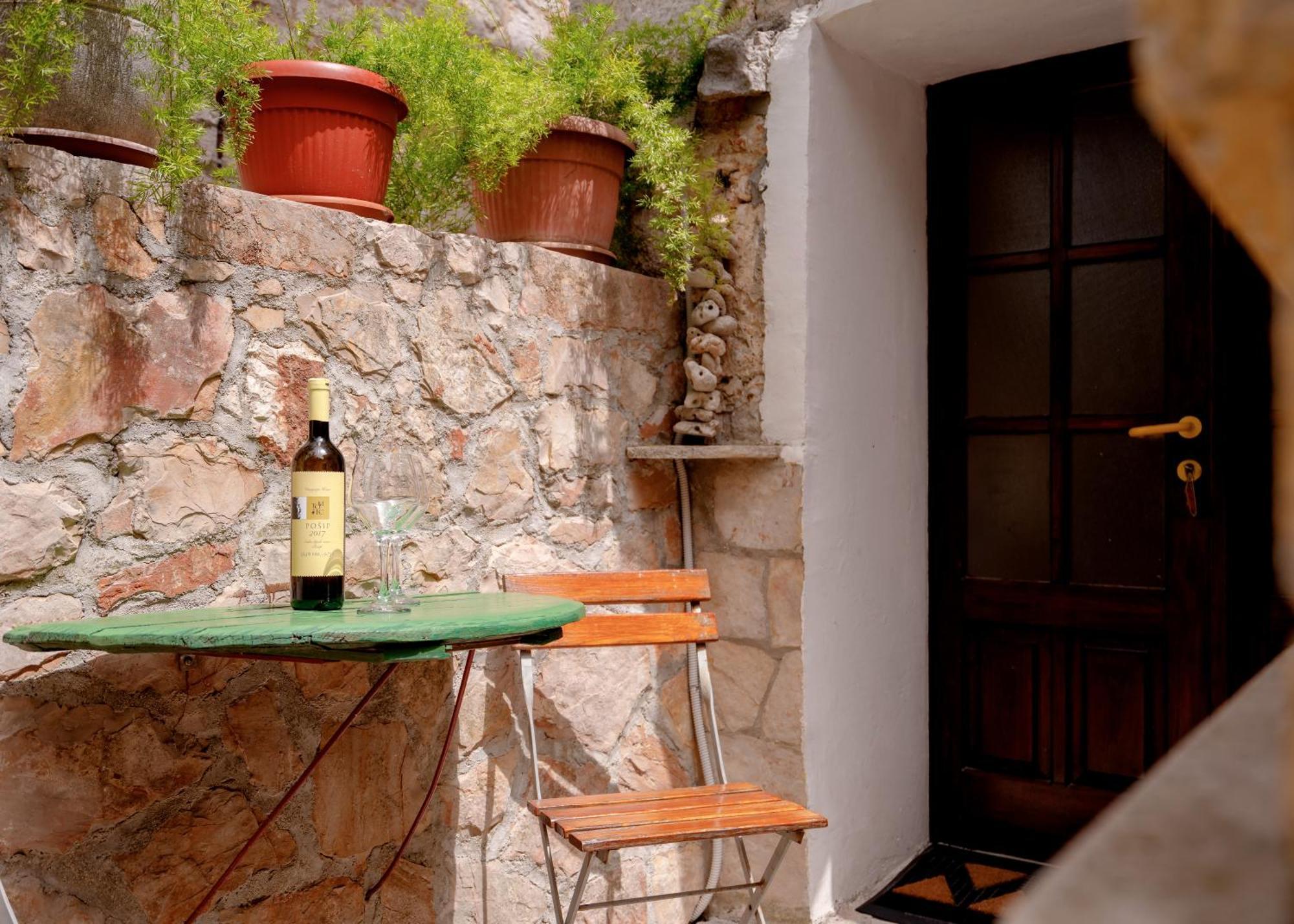 Holiday Home Skala With Hot Tub & Kala With Terrace Pitve ภายนอก รูปภาพ