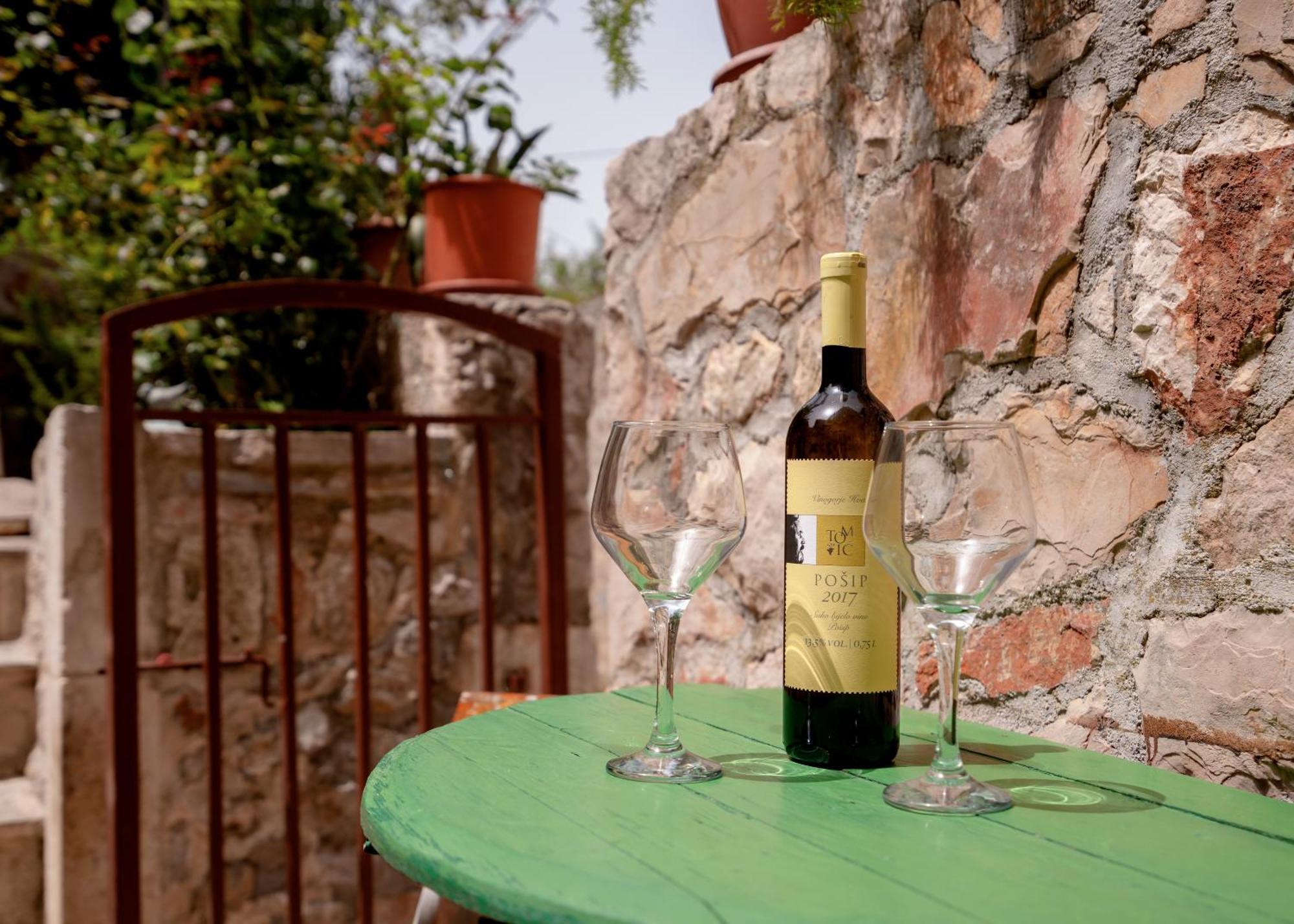 Holiday Home Skala With Hot Tub & Kala With Terrace Pitve ภายนอก รูปภาพ