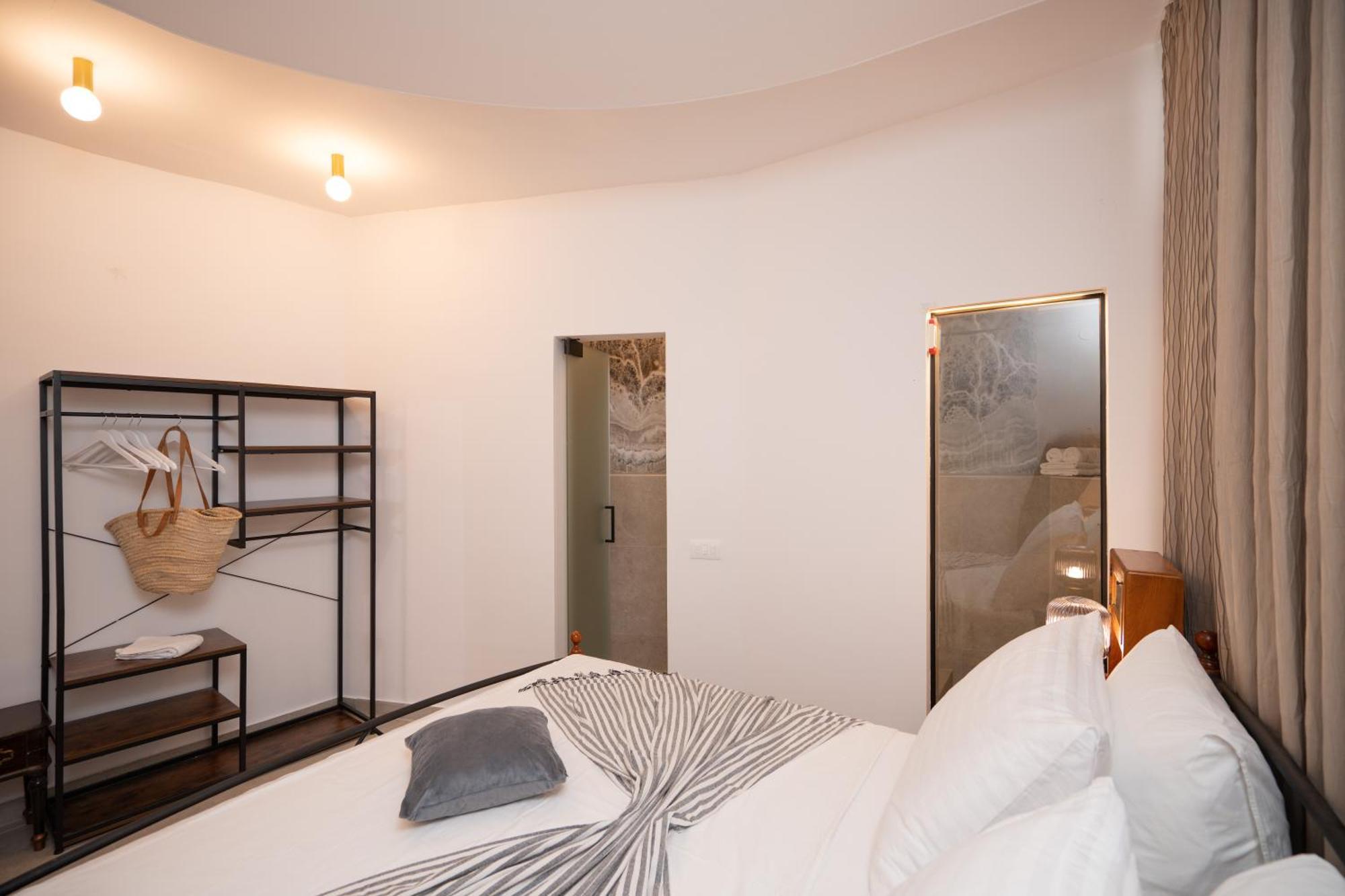 Holiday Home Skala With Hot Tub & Kala With Terrace Pitve ภายนอก รูปภาพ